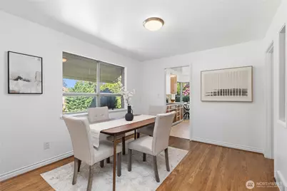 6542 43rd Avenue NE, Seattle, WA 98115 - Photo 5