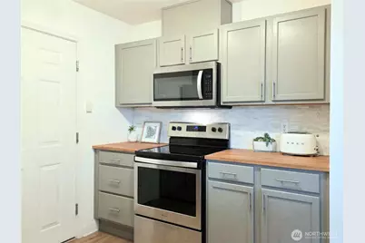 1101 63rd Street SE #F, Auburn, WA 98092 - Photo 13