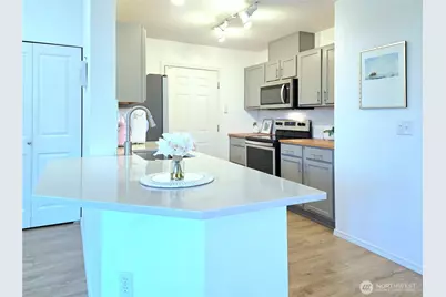 1101 63rd Street SE #F, Auburn, WA 98092 - Photo 11