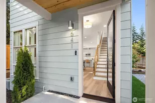 641 18th Ave W, Kirkland, WA 98033 - Photo 27