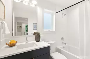 2817 W Bertona St, Seattle, WA 98199 - Photo 17