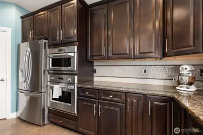 21435 SE 2nd Street, Sammamish, WA 98074 - Photo 9