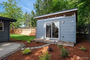 15634 SE 8th St, Bellevue, WA 98008 - Photo 21