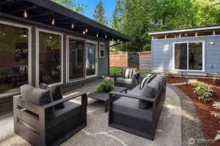15634 SE 8th St, Bellevue, WA 98008 - Photo 19