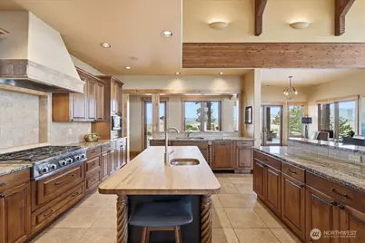 300 Hawks Ridge Road, Chelan, WA 98816 - Photo 11