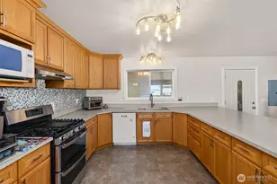 14 Sunset Rd, South Bend, WA 98586 - Photo 9