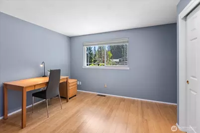 8011 180th Street SW, Edmonds, WA 98026 - Photo 19