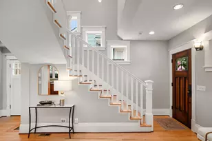 159 Blaine St, Seattle, WA 98109 - Photo 5