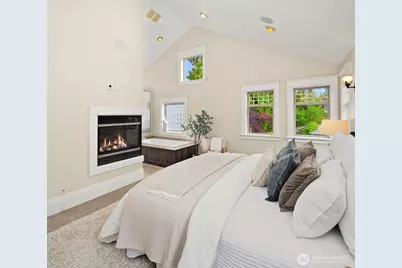 159 Blaine Street, Seattle, WA 98109 - Photo 23