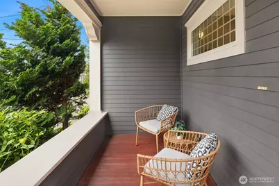 159 Blaine Street, Seattle, WA 98109 - Photo 31