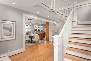 159 Blaine St, Seattle, WA 98109 - Photo 3