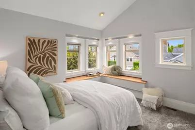 159 Blaine Street, Seattle, WA 98109 - Photo 19