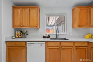 24015 222nd Ave SE, Maple Valley, WA 98038 - Photo 13
