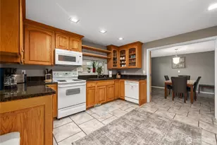 21030 7th Ave S, Des Moines, WA 98198 - Photo 33