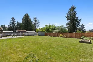 17035 128th Ave SE, Renton, WA 98058 - Photo 13