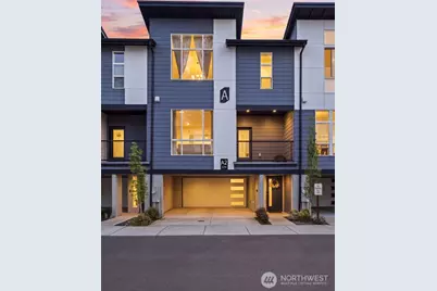 13710 Ash Way #A2, Everett, WA 98204 - Photo 1