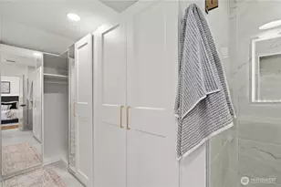 2212 N 46th St, Seattle, WA 98103 - Photo 21