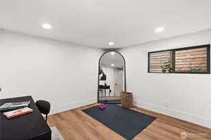 2212 N 46th St, Seattle, WA 98103 - Photo 33