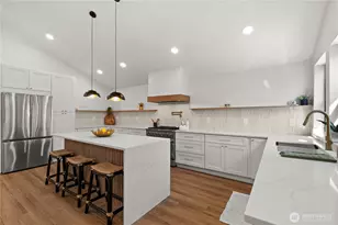 2212 N 46th St, Seattle, WA 98103 - Photo 13