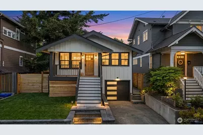 2212 N 46th Street, Seattle, WA 98103 - Photo 1