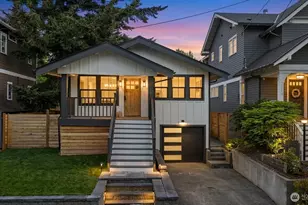 2212 N 46th St, Seattle, WA 98103 - Photo 1