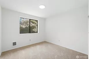 3519 NE 95th St, Seattle, WA 98115 - Photo 15