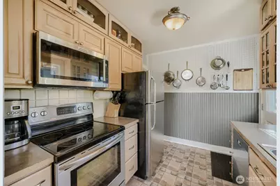 4651 N Visscher Street, Tacoma, WA 98407 - Photo 9
