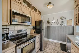 4651 N Visscher St, Tacoma, WA 98407 - Photo 9
