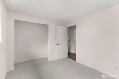 31300 31st Ave SW, Federal Way, WA 98023 - Photo 27