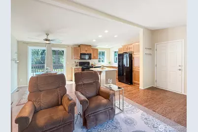 18425 NE 95th Street #34, Redmond, WA 98052 - Photo 5