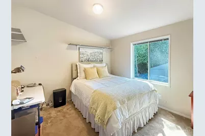 18425 NE 95th Street #34, Redmond, WA 98052 - Photo 13