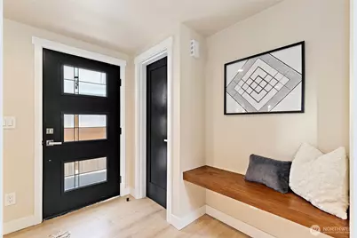 14338 Ashworth Avenue N #B, Seattle, WA 98133 - Photo 17