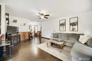 9801 Ramsay Ct SE, Yelm, WA 98597 - Photo 3