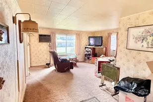 213 Bartlett Ave E, Omak, WA 98841 - Photo 11