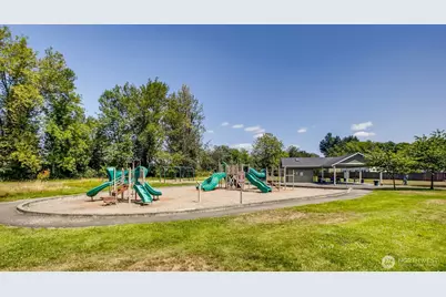 6512 Radiance Boulevard E, Fife, WA 98424 - Photo 31
