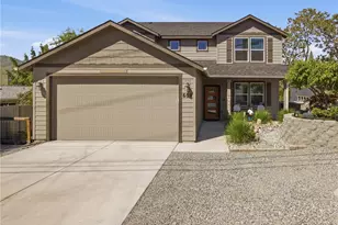 609 N Bradley St, Chelan, WA 98816 - Photo 1