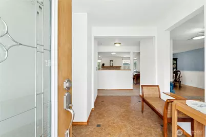 18204 59th Place W, Lynnwood, WA 98037 - Photo 3