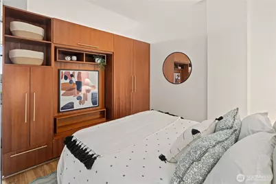 2911 2nd Avenue #1112, Seattle, WA 98121 - Photo 5