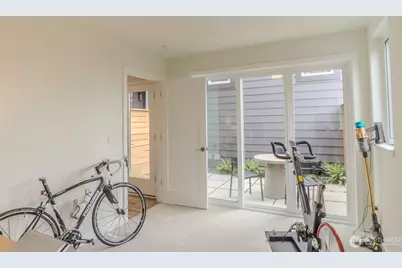 3625 13th Avenue W, Seattle, WA 98119 - Photo 7