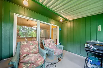 227 Lark Street SW #E, Tumwater, WA 98512 - Photo 25