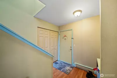 227 Lark Street SW #E, Tumwater, WA 98512 - Photo 5