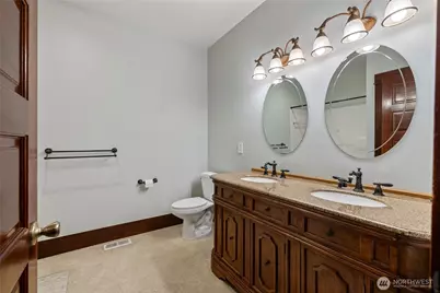 16711 Blodgett Road, Mount Vernon, WA 98274 - Photo 25
