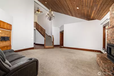 16711 Blodgett Road, Mount Vernon, WA 98274 - Photo 7
