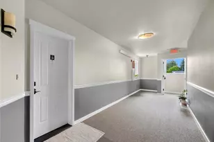 212 W Maberry Dr, Lynden, WA 98264 - Photo 3