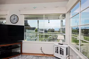 5822 Mutiny Bay Rd, Freeland, WA 98249 - Photo 3