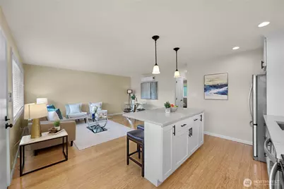 4050 W Lake Sammamish Parkway NE #2, Redmond, WA 98052 - Photo 15
