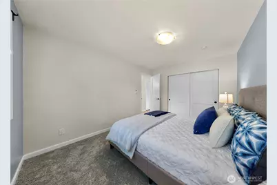 4050 W Lake Sammamish Parkway NE #2, Redmond, WA 98052 - Photo 23