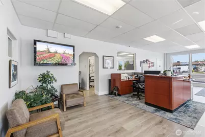 1202 Commercial Avenue, Anacortes, WA 98221 - Photo 11