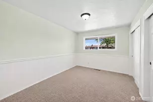 10612 Waller Rd E, Tacoma, WA 98446 - Photo 7