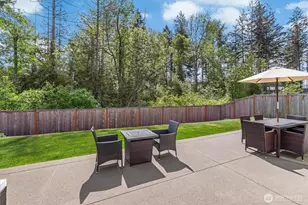 17525 Crossing Dr E, Puyallup, WA 98374 - Photo 35